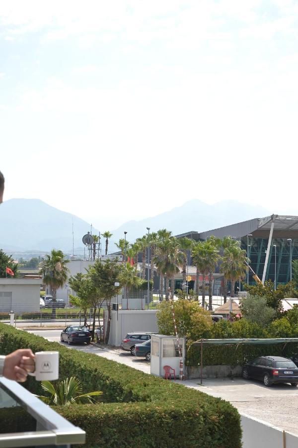 Airport Garden Hotel Rinas