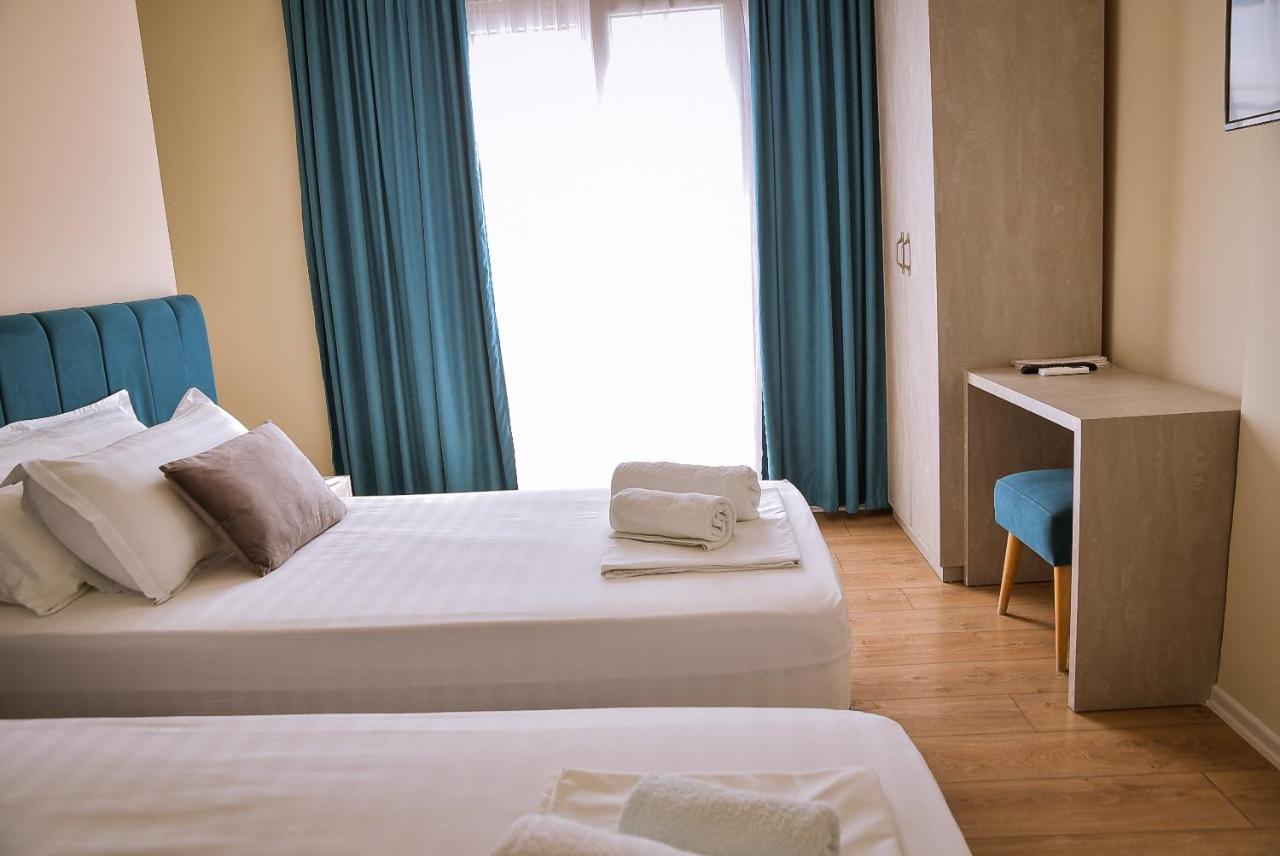 Airport Garden Hotel Rinas